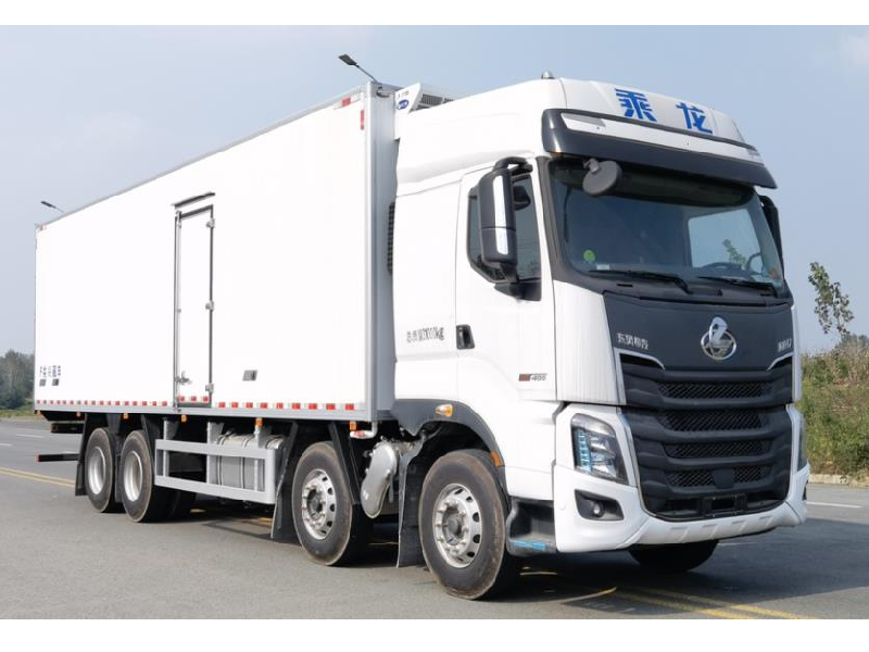 柳汽乘龍前四后八冷藏車(chē)